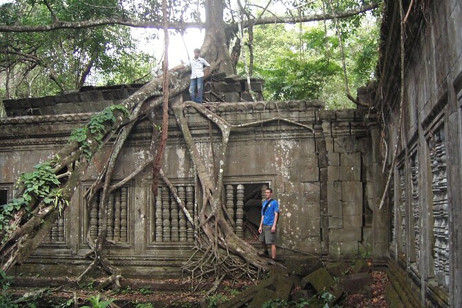 Private Koh Ke & Beng Mealea Temple Tour From Siem Reap - Dining and Street Food Stops