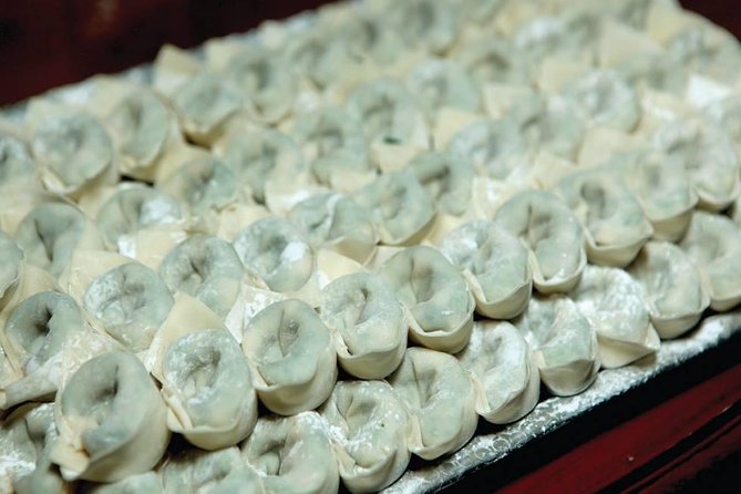 Private Kowloon Michelin Rated Street Food & Culture Tour - Tour Inclusions