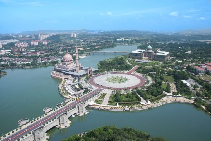 Private Kuala Lumpur and Putrajaya Highlights in One Day - Itinerary and Highlights