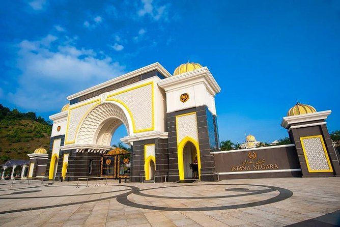 Private Kuala Lumpur Layover Tour: City Sightseeing With Airport or Hotel Drop-Off - Batu Caves Exploration