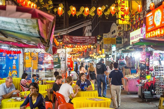 Private Kuala Lumpur Night Market And Food Tour - Independent Market Exploration