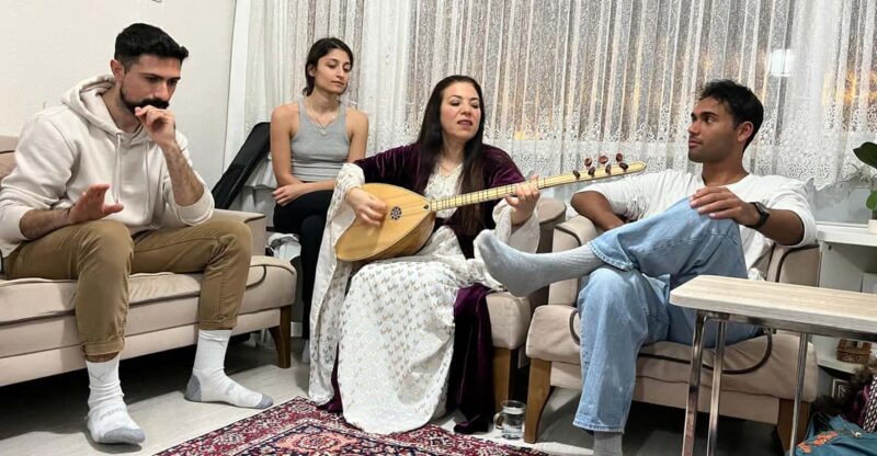 Private Kurdish Music Istanbul: Ancient Music Style Dengbeji - Key Points