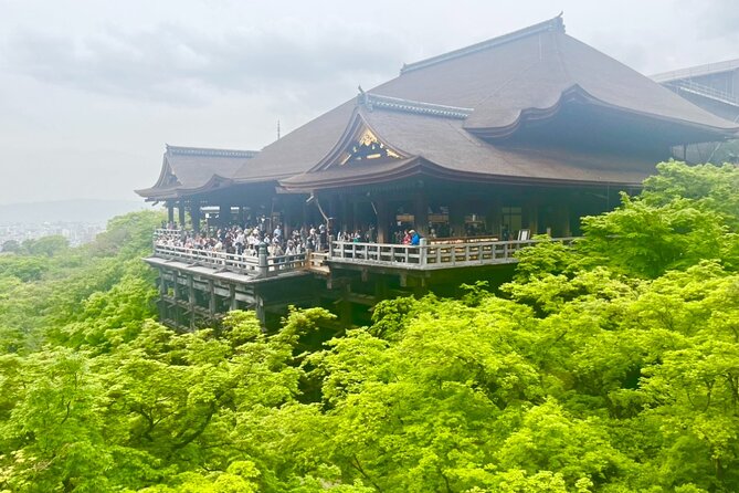 Private Kyoto Tour With Local Hotspots and Hidden Gems - Meeting and Pickup
