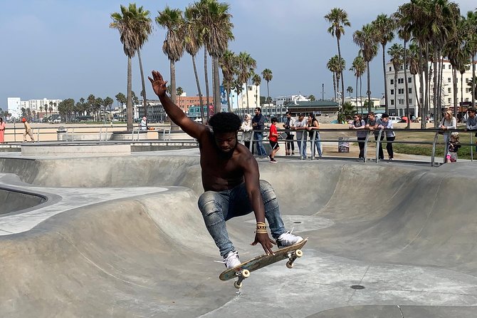 Private LA Coast Tour With Beach Day or Scenic Hike - Experience the Santa Monica Pier