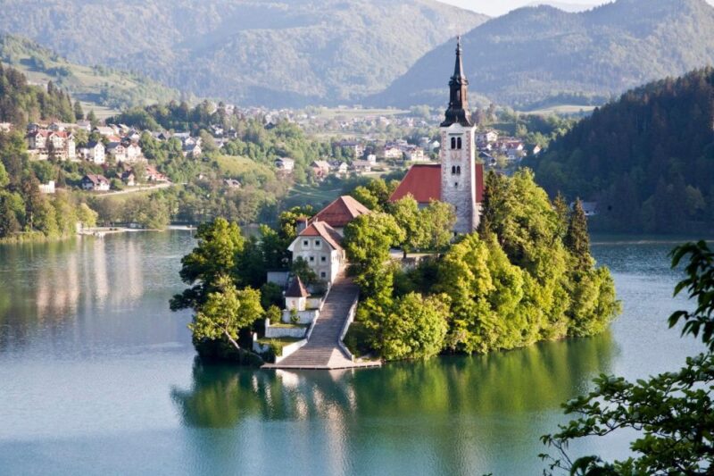 Private Lake Bled and Ljubljana Tour - From Zagreb - Travel Breakdown