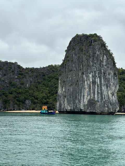 Private Lan Ha Bay and Ha Long Bay Tour to Avoid Crowds - Kayaking Experiences