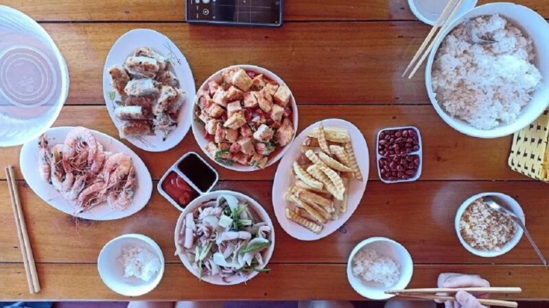 Private Lan Ha Bay Day Cruise From Hanoi With a Local Guide - Included and Excluded