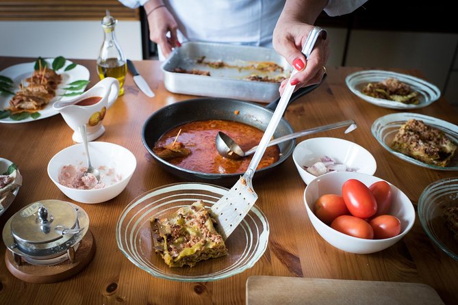 Private Lasagna Masterclass at a Cesarinas Home With Tasting in Bologna - Meeting and Location Details