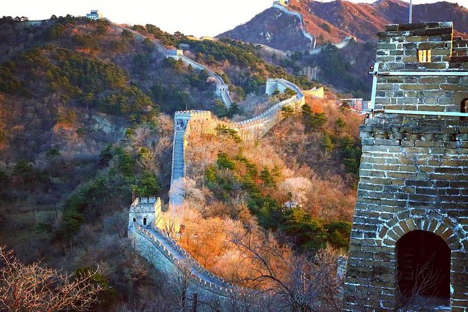Private Layover Tour to Mutianyu Great Wall and Summer Palace With Cable Car - Group Size and Privacy