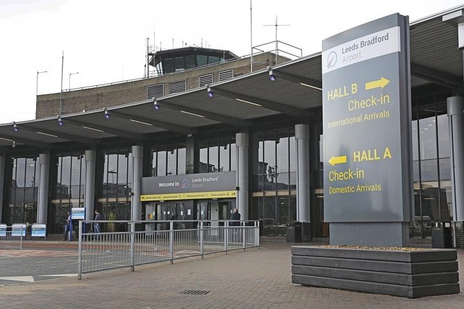 Private Leeds Bradford Departure Transfer - Hotel / Accommodation to Airport - Pickup and Drop-off