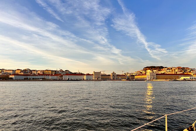Private Lisbon Sailing Tour - Meeting and Pickup Details
