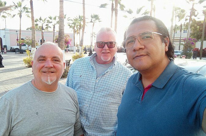 Private Local Driver from Cabo San Lucas to Los Cabos Airport - The Sum Up