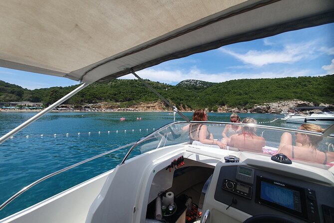 Private Local Guided Speedboat Tour in Dubrovnik Archipelago - Included Amenities