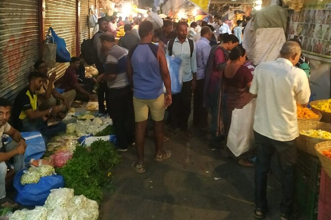 Private Local Market Tour and Local Street Food Tour in Mumbai - Inclusions