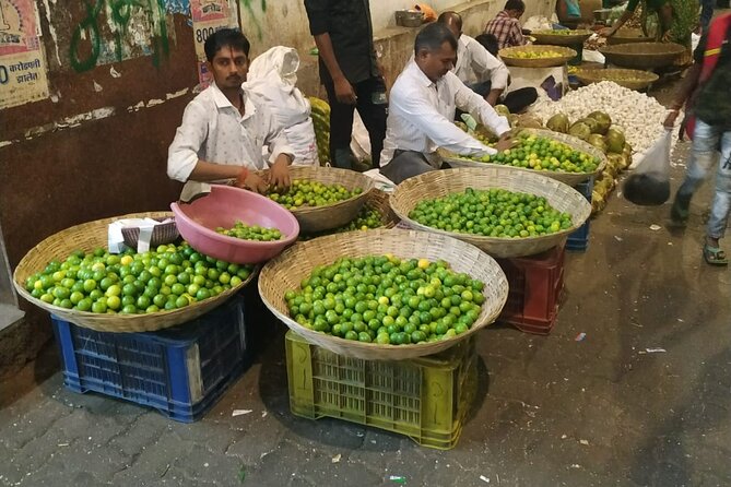Private Local Market Tour and Local Street Food Tour in Mumbai - Reviews and Ratings