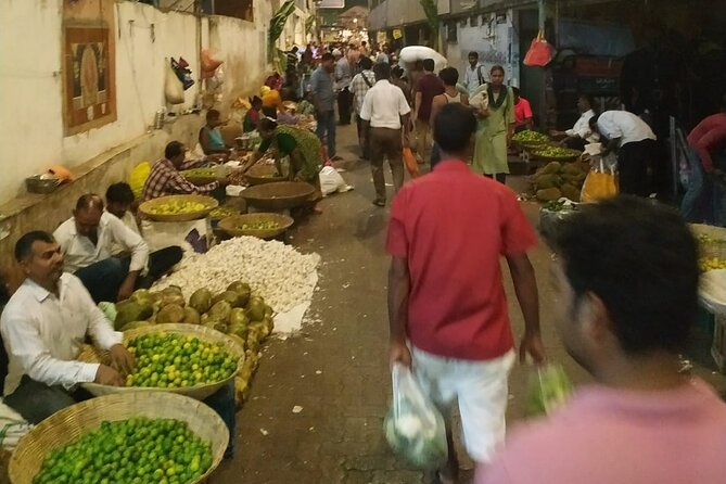 Private Local Market Tour and Local Street Food Tour in Mumbai - Additional Information
