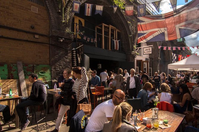 Private London Gin Safari: A Spirited, Juniper-Fuelled Jaunt - Gin-Making Masterclass at a Local Distillery