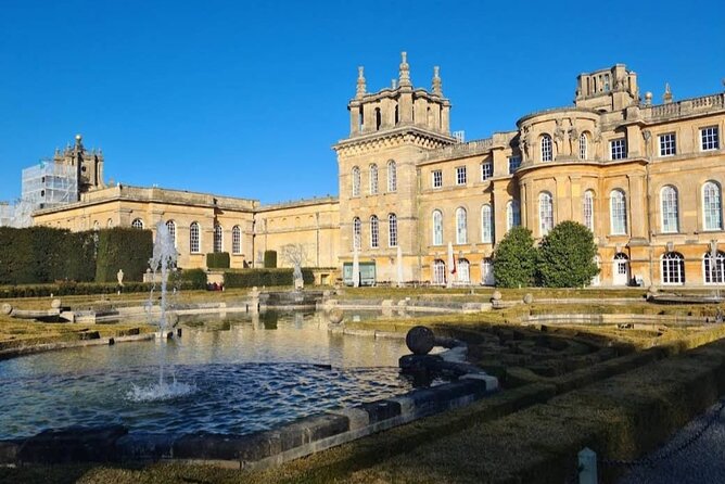 Private London to London via Blenheim Palace and Christmas Market - Pickup and Drop-off