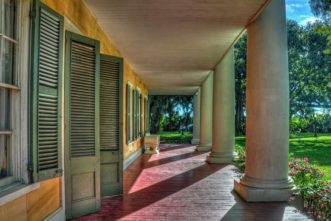 Private Louisiana Plantations Tour With Gourmet Lunch From New Orleans - Private Tour Guarantee