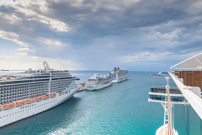 Private LUX Transfer From CIVITAVECCHIA Port to Rome or FCO - Key Points