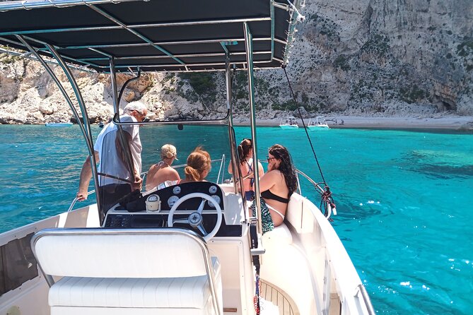 Private Luxury 6.5m 140HP Speedboat Cruise Shipwreck & Blue Caves - Tour Duration and Transport