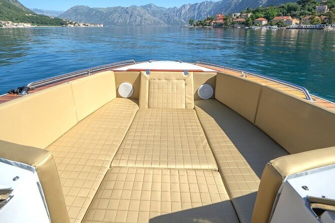 Private Luxury Boat Tour: Lady of the Rocks and Blue Cave-Up to 15 People(3hr) - Meeting and Pickup