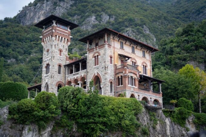 Private Luxury Boat Tour of Lake Como With Stops & Drinks - Opportunity for Swimming
