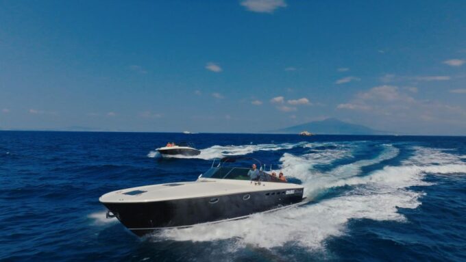 Private Luxury Boat Transfer : From Napoli to Capri - Flexible Scheduling