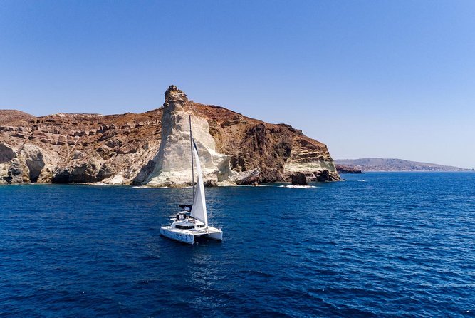 Private Luxury Caldera Cruise With a Rich BBQ Meal and Open Bar! - Unparalleled Views and Memorable Experiences