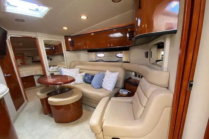 Private Luxury Charter on Potomac River - Flexible Schedule and Availability
