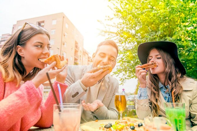 Private Luxury Cruise With Pizza and Drinks in Amsterdam - Meeting and End Points