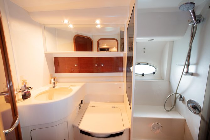 Private Luxury Everest Yacht Cruise From Dubai Marina - Additional Information
