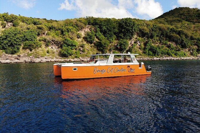 Private Luxury Full day Boat Charter With Lunch - Key Points