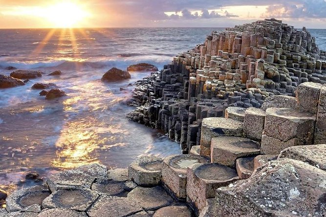 Private Luxury Full Day Tour Causeway Coastal Route From Belfast - Private Luxury Full-Day Experience
