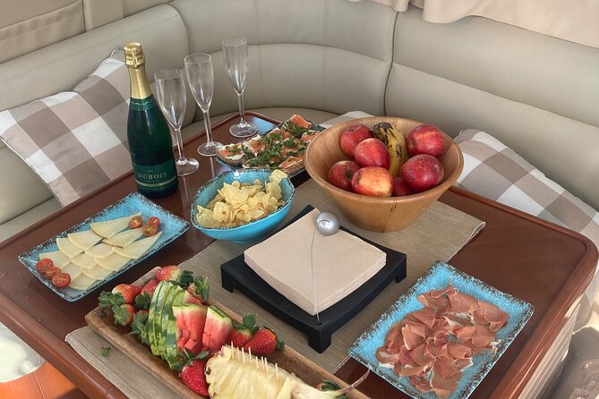 Private Luxury Motor Boat 6 & 8 Hour Full Day Charter - Additional Notes