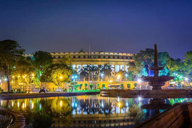 Private Luxury Old & New Delhi City Tour In 8 Hours - Key Points