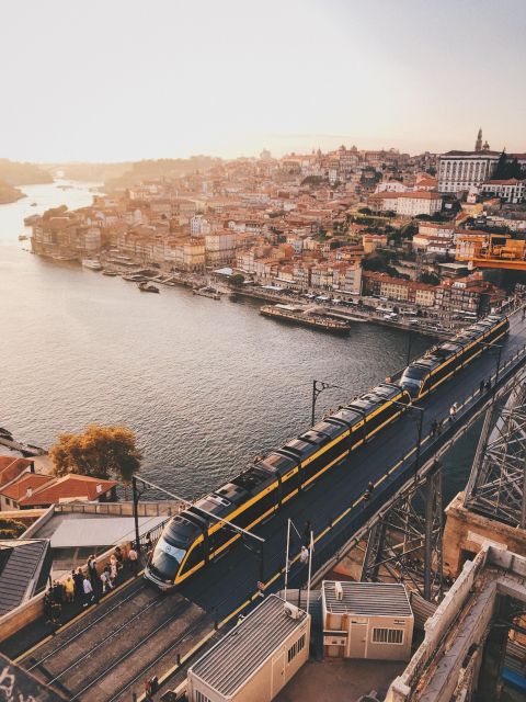 Private Luxury Ride, Full Day Porto - Santiago - Porto - Included Experiences