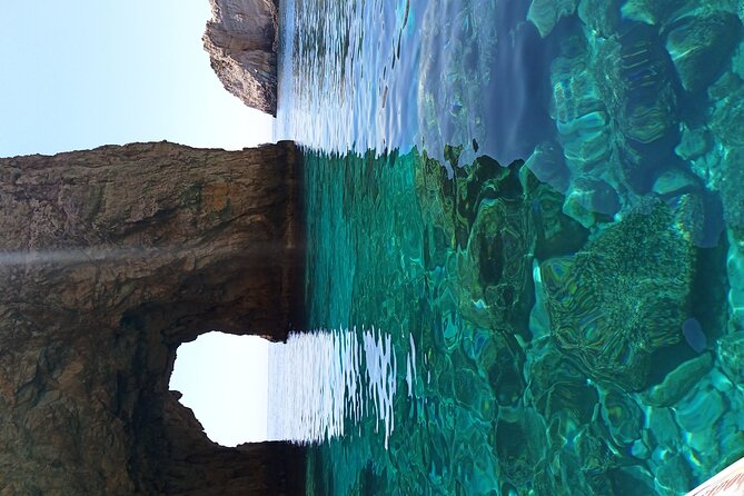 Private Luxury Sunset Cruise Blue Caves Champagne Included 5pax - Understanding the Schedule and Timing
