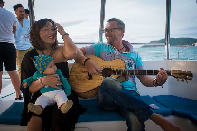 Private Luxury Sunset Cruise on Yacht in Nha Trang - Meeting and Pickup Arrangements