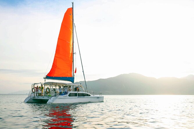 Private Luxury Sunset Cruise on Yacht in Nha Trang - Participant Guidelines and Accessibility