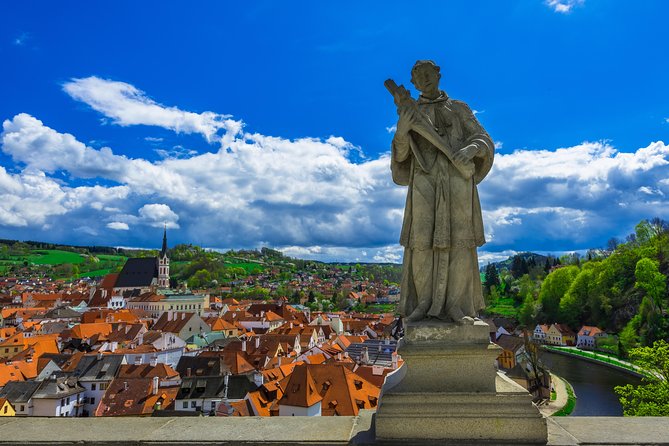Private Luxury Transfer to Cesky Krumlov From Prague - Booking Process