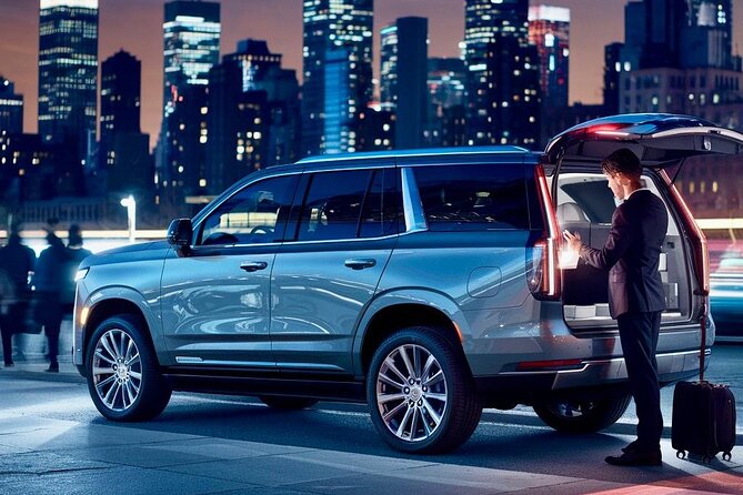 Private Luxury Transfers – JFK, LGA & Newark | 24/7 Chauffeur - Accessibility and Comfort