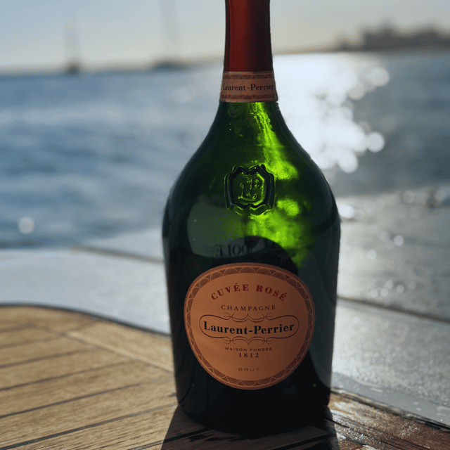 Private Luxury Yacht Charter - Vilamoura - Crew and Service
