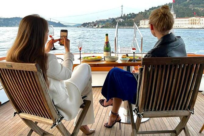 Private Luxury Yacht Cruise in Istanbul Bosphorus - Reviews and Feedback