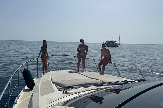 Private Luxury Yacht Tour in Madeira Island - Meeting Details