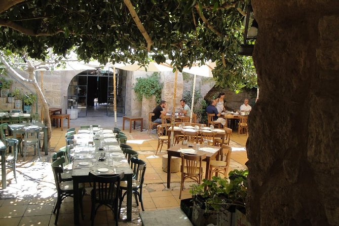 Private Madaba Haret Jdoudna Restaurant Lunch or Dinner From Amman - Key Points