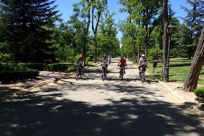 Private Madrid City Tour | Bike or E-Bike | Exclusive Guided Tour - Inclusions