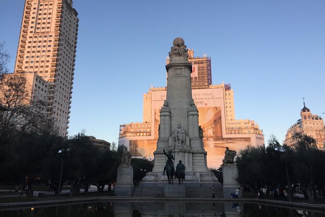 Private Madrid Fullday Guided Tour With Dlx Car - Exploring Madrids Highlights
