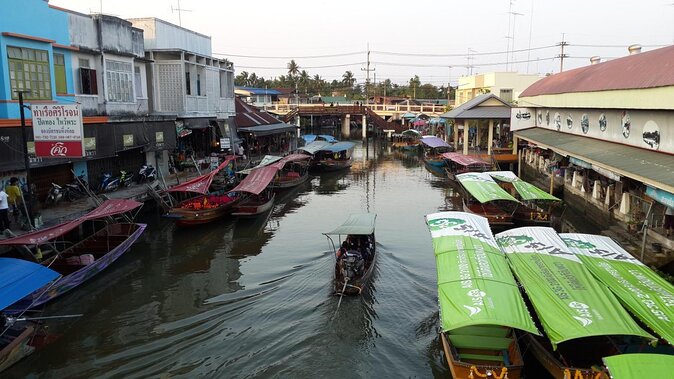 Private Maeklong Railway Market and Amphawa Floating Market Tour. - Tour Details