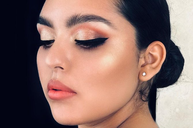Private Makeup Session With a Local Artist in Grand Cayman - Booking and Availability
